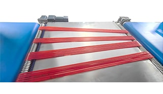 Alimentador automático de bandejas